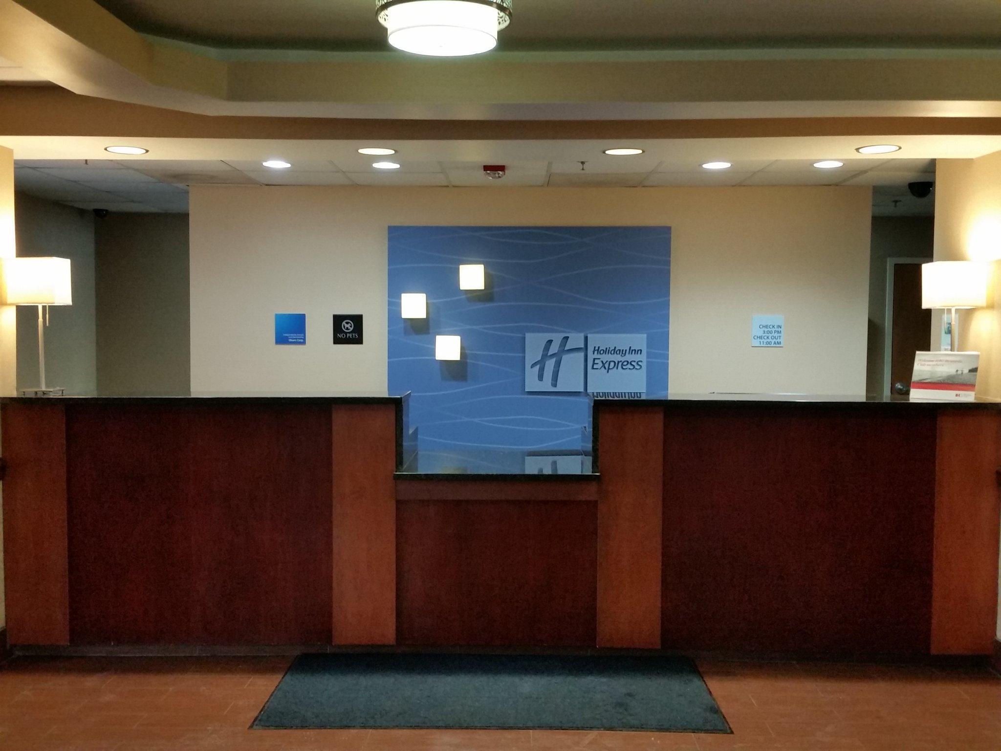 Holiday Inn Express Edgewood-Aberdeen-Bel Air Esterno foto