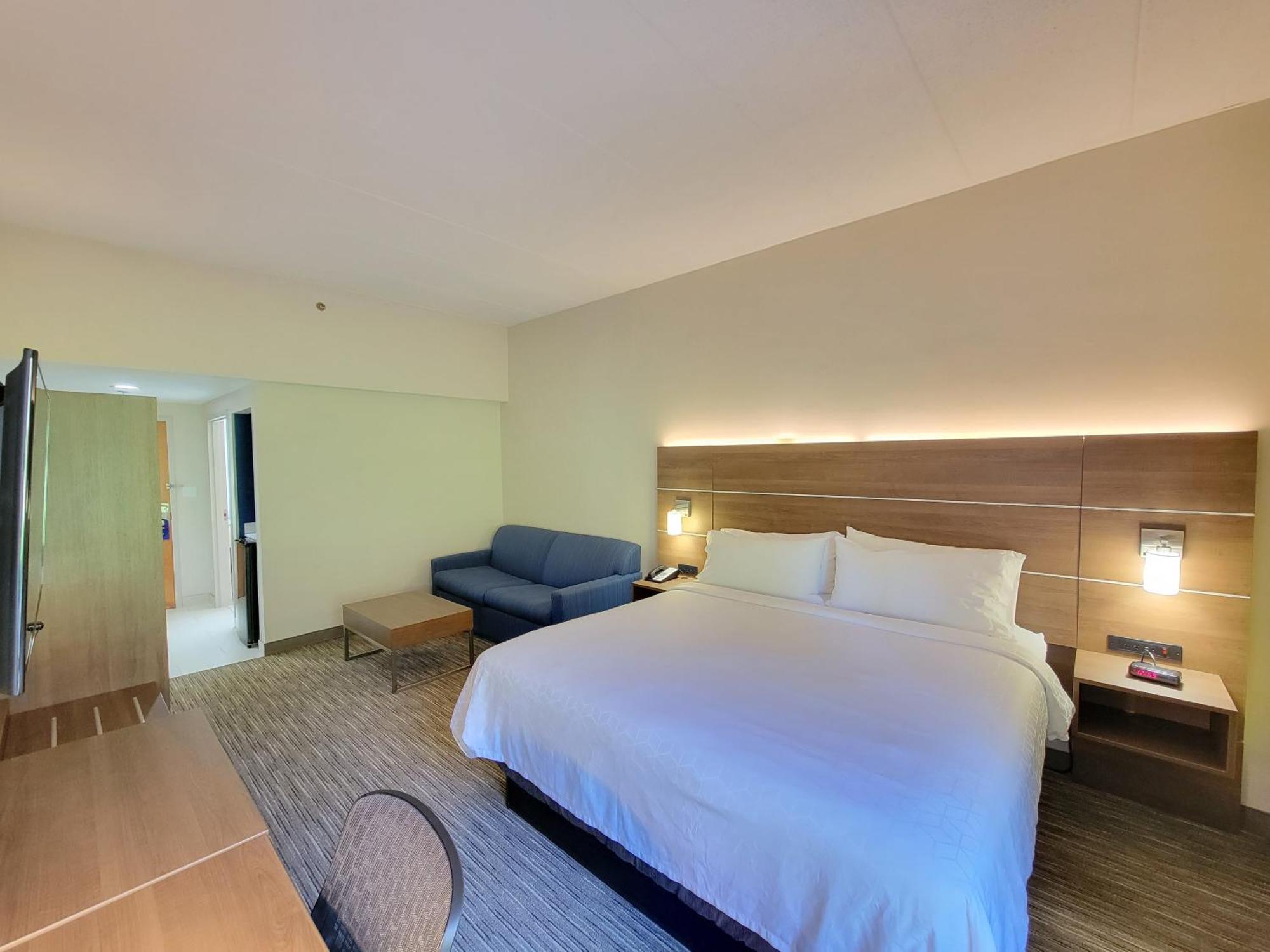 Holiday Inn Express Edgewood-Aberdeen-Bel Air Esterno foto