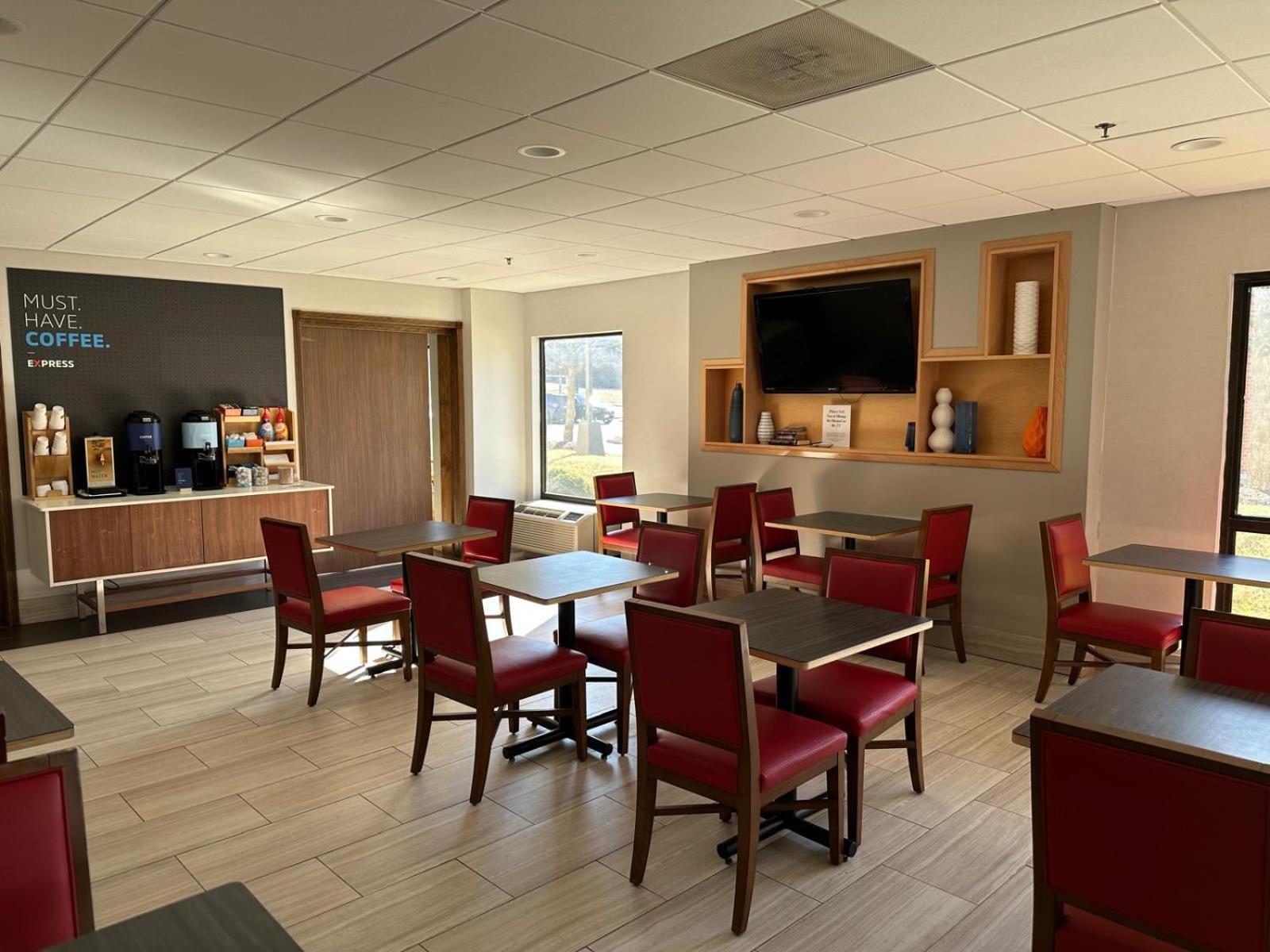 Holiday Inn Express Edgewood-Aberdeen-Bel Air Esterno foto