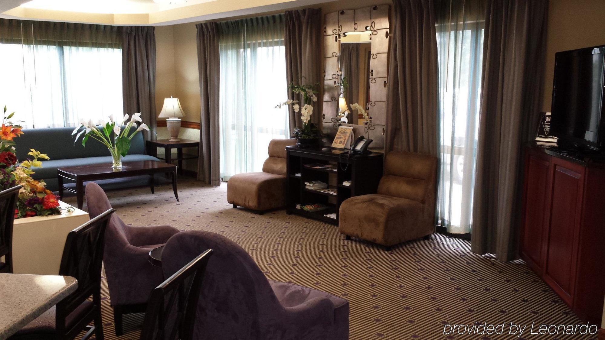 Holiday Inn Express Edgewood-Aberdeen-Bel Air Esterno foto