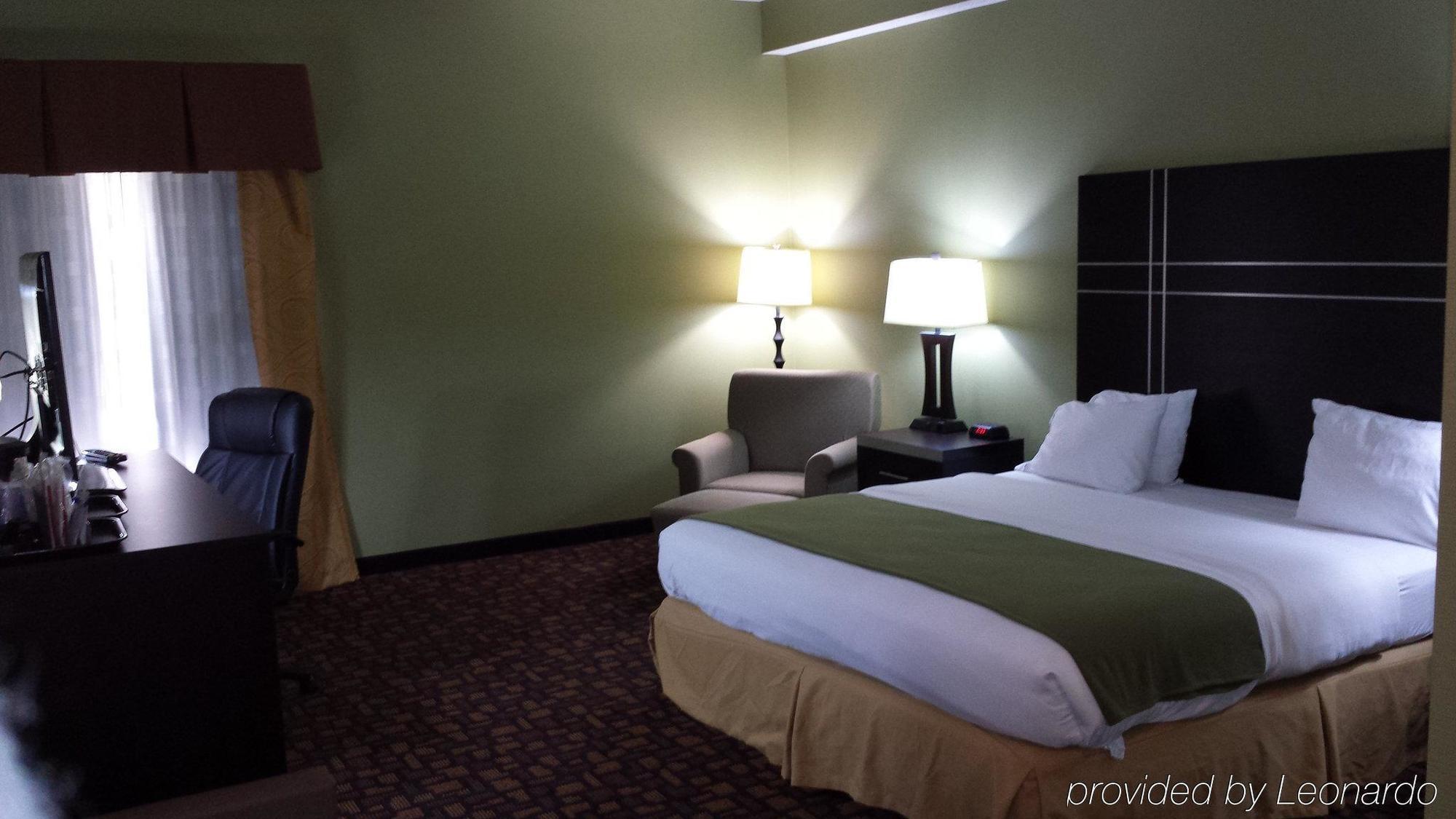 Holiday Inn Express Edgewood-Aberdeen-Bel Air Esterno foto